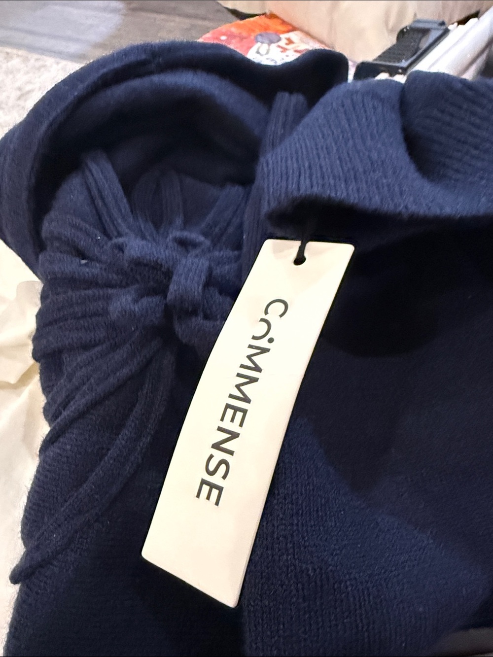 NWT Commense Navy Flower Appliqué Sweater - Picture 4 of 4